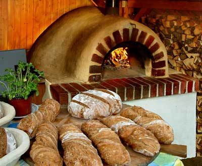 Brotbackofen Pizzaofen bauen